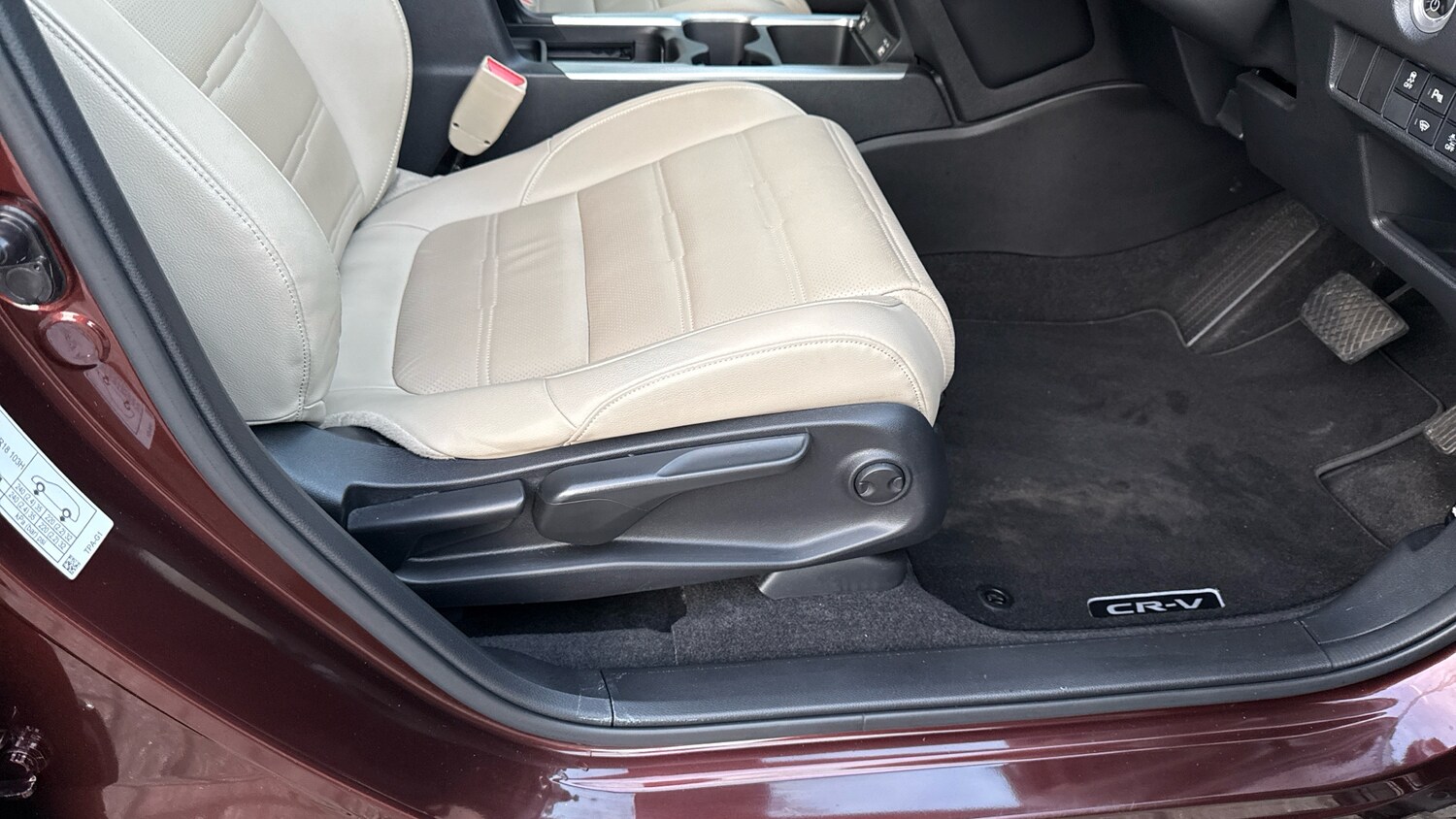 Used Honda CR-V 2023 for sale - 76428136: Photo 29