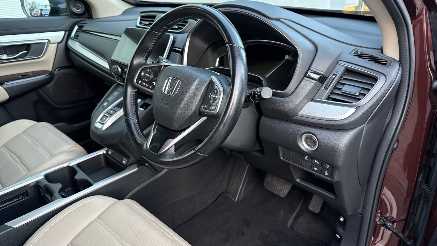 Used Honda CR-V 2023 for sale - 76428136: Photo 30