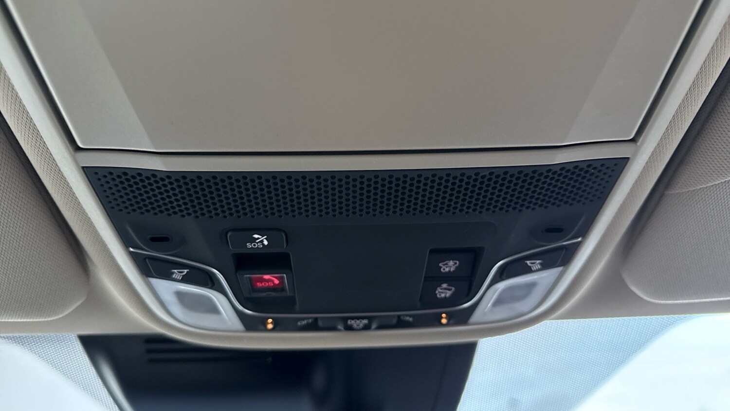 Used Honda CR-V 2023 for sale - 76428136: Photo 36