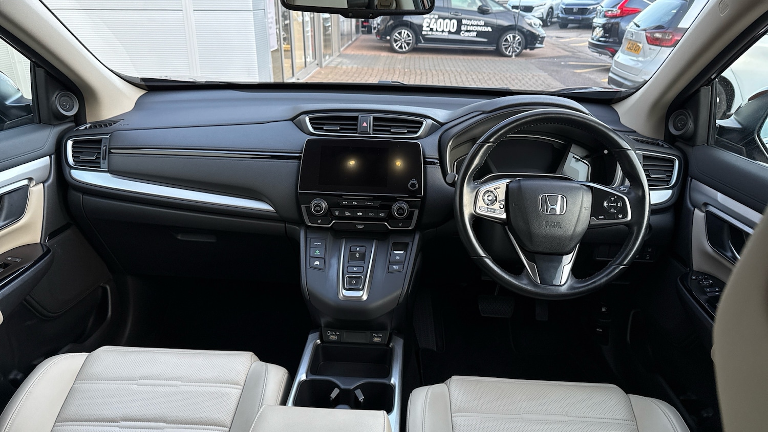 Used Honda CR-V 2023 for sale - 76428136: Photo 4