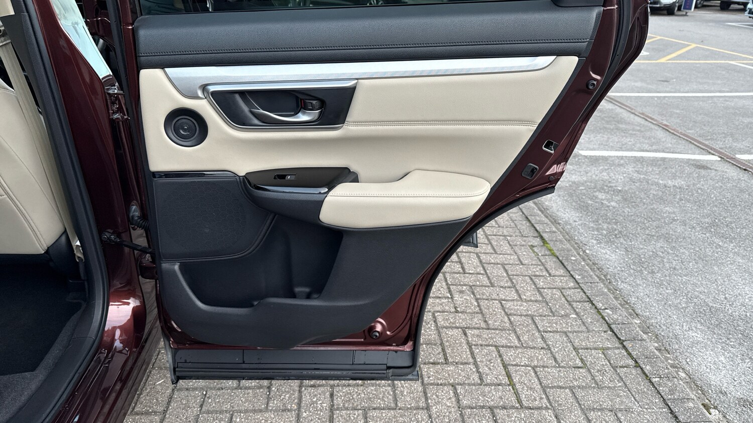 Used Honda CR-V 2023 for sale - 76428136: Photo 47