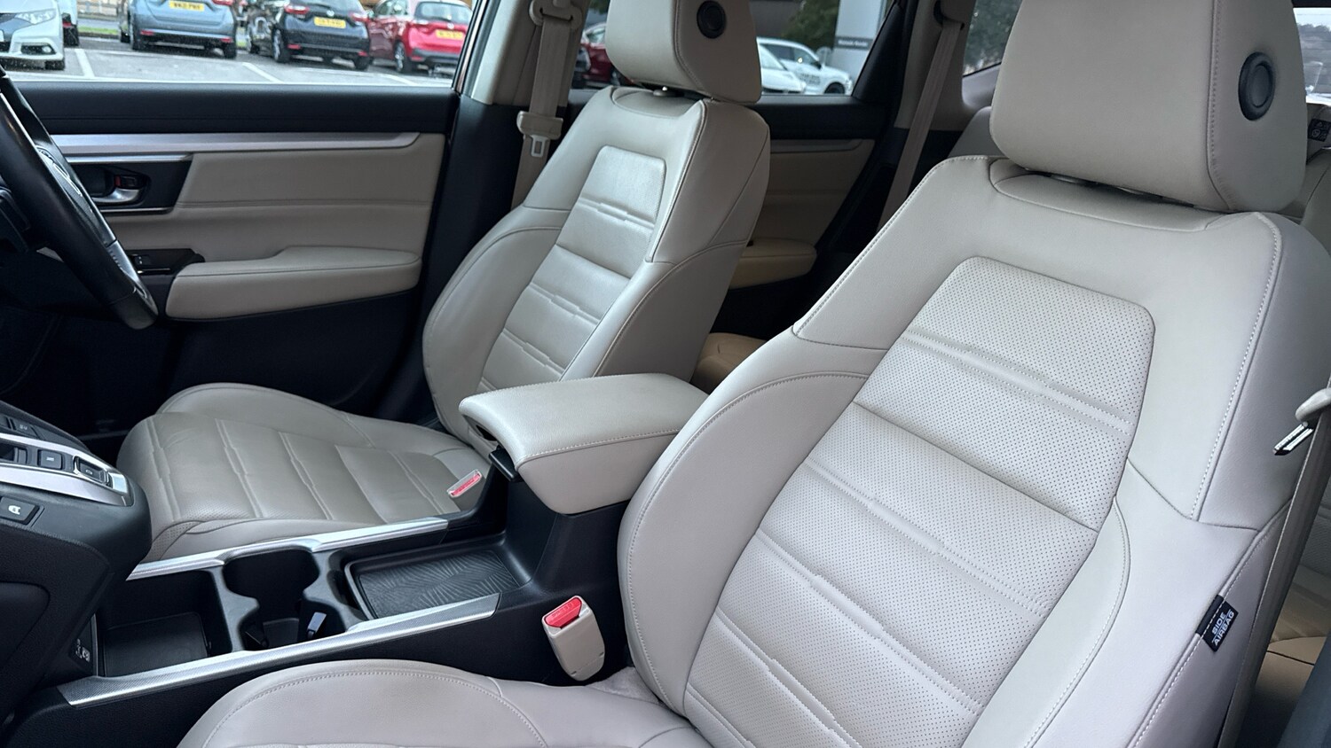 Used Honda CR-V 2023 for sale - 76428136: Photo 58