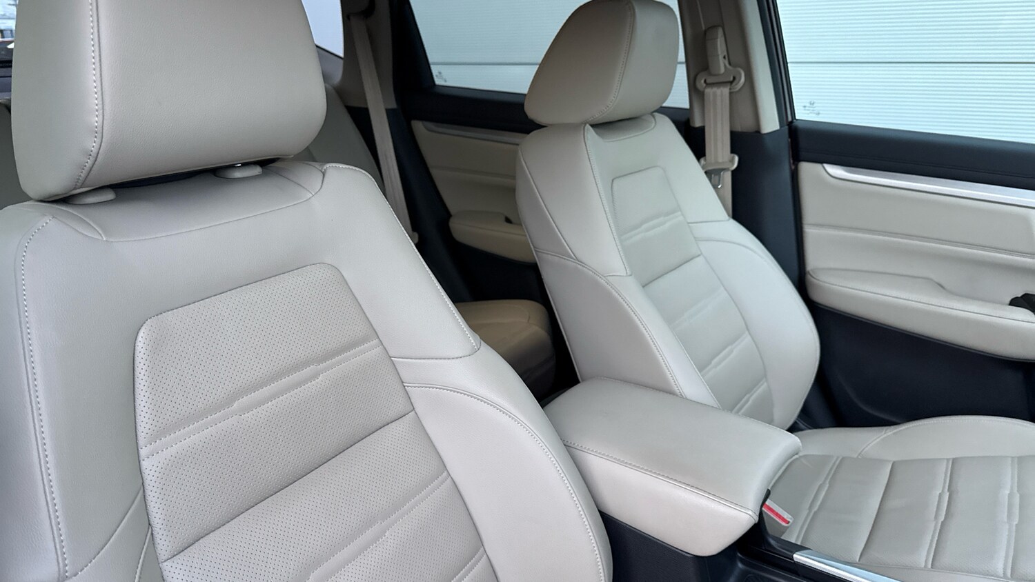 Used Honda CR-V 2023 for sale - 76428136: Photo 60