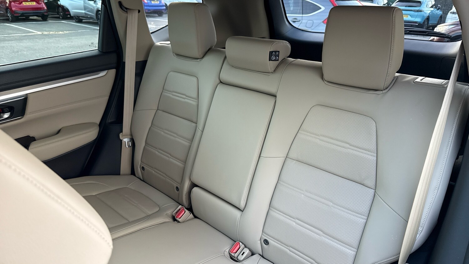 Used Honda CR-V 2023 for sale - 76428136: Photo 8