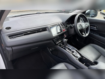 Used Honda HR-V 2016 for sale - 79217137: Photo