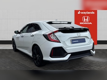 Used Honda Civic 2018 for sale - 76379485: Photo