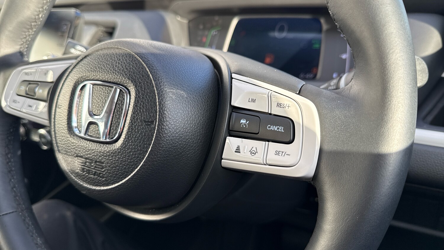 Used Honda Jazz 2024 for sale - 76379520: Photo 29