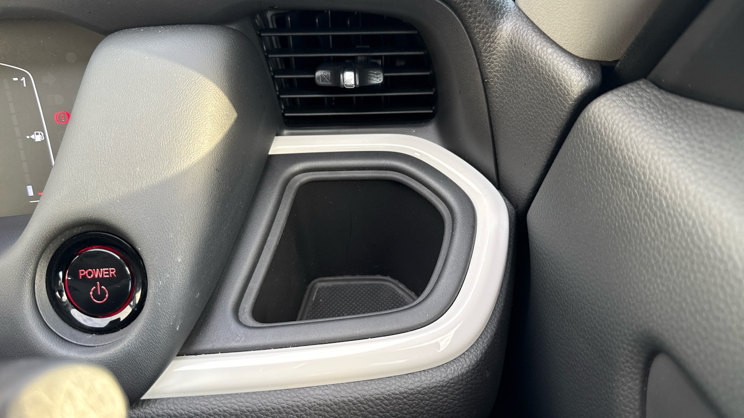 Used Honda Jazz 2024 for sale - 76379520: Photo 34