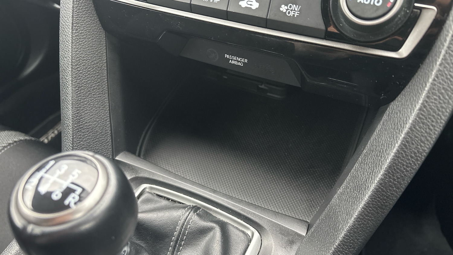 Used Honda Civic 2019 for sale - 77678820: Photo 31