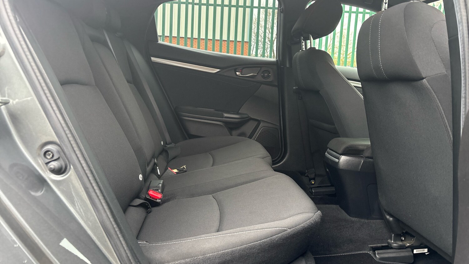 Used Honda Civic 2019 for sale - 77678820: Photo 38