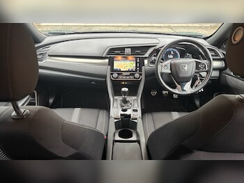 Used Honda Civic 2019 for sale - 77678820: Photo