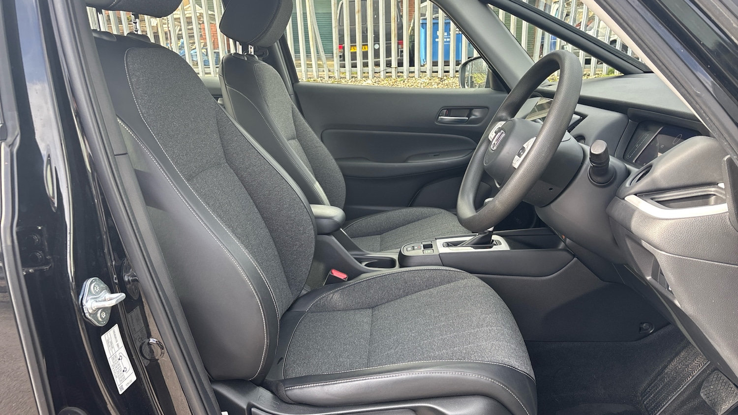 Used Honda Jazz 2023 for sale - 77678871: Photo 15