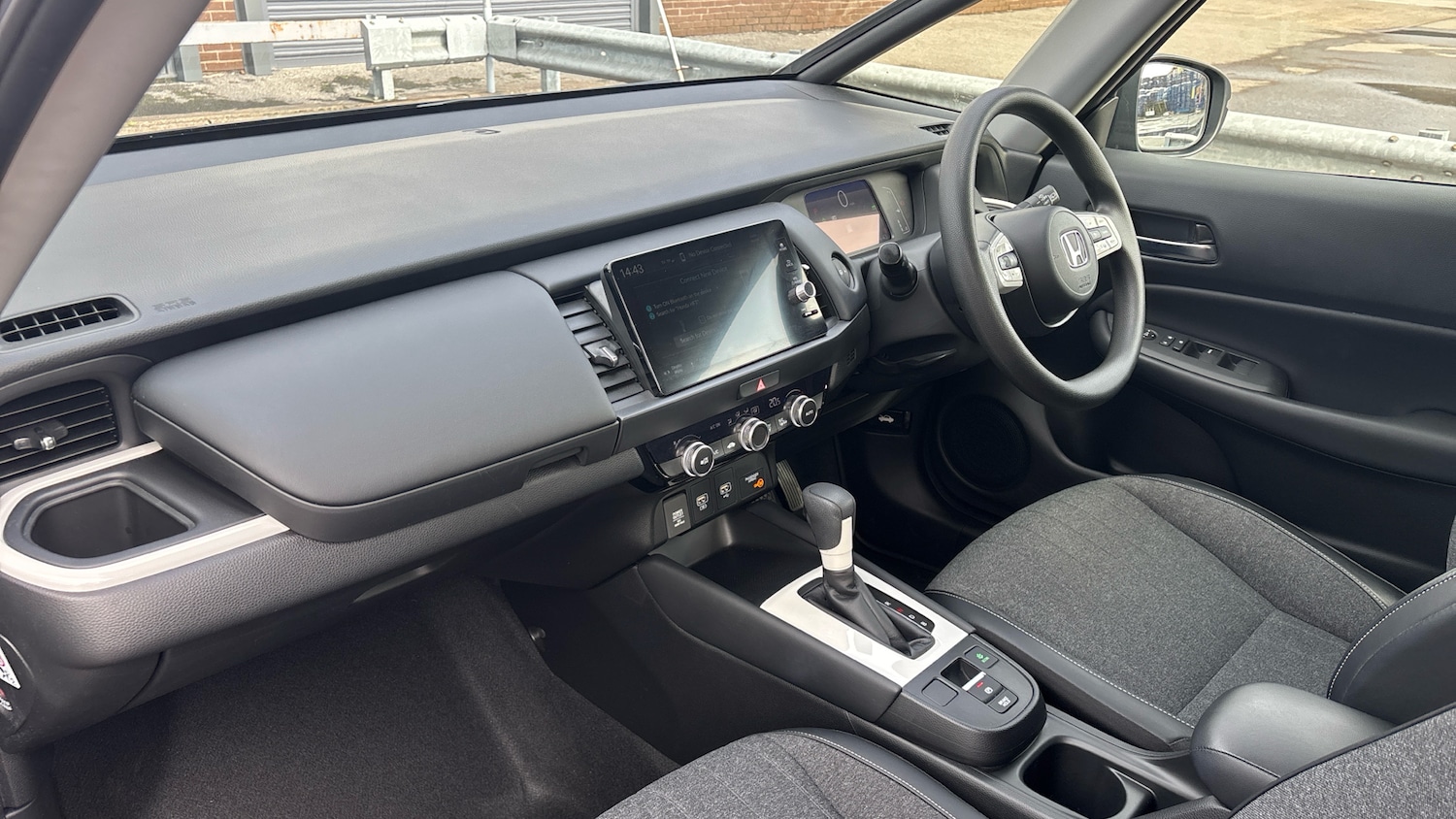 Used Honda Jazz 2023 for sale - 77678871: Photo 2