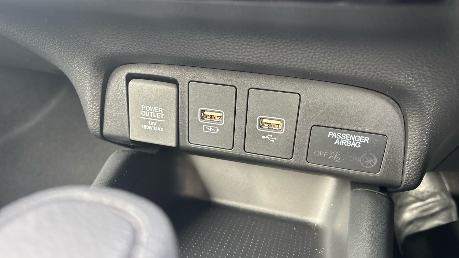 Used Honda Jazz 2023 for sale - 77678871: Photo 28