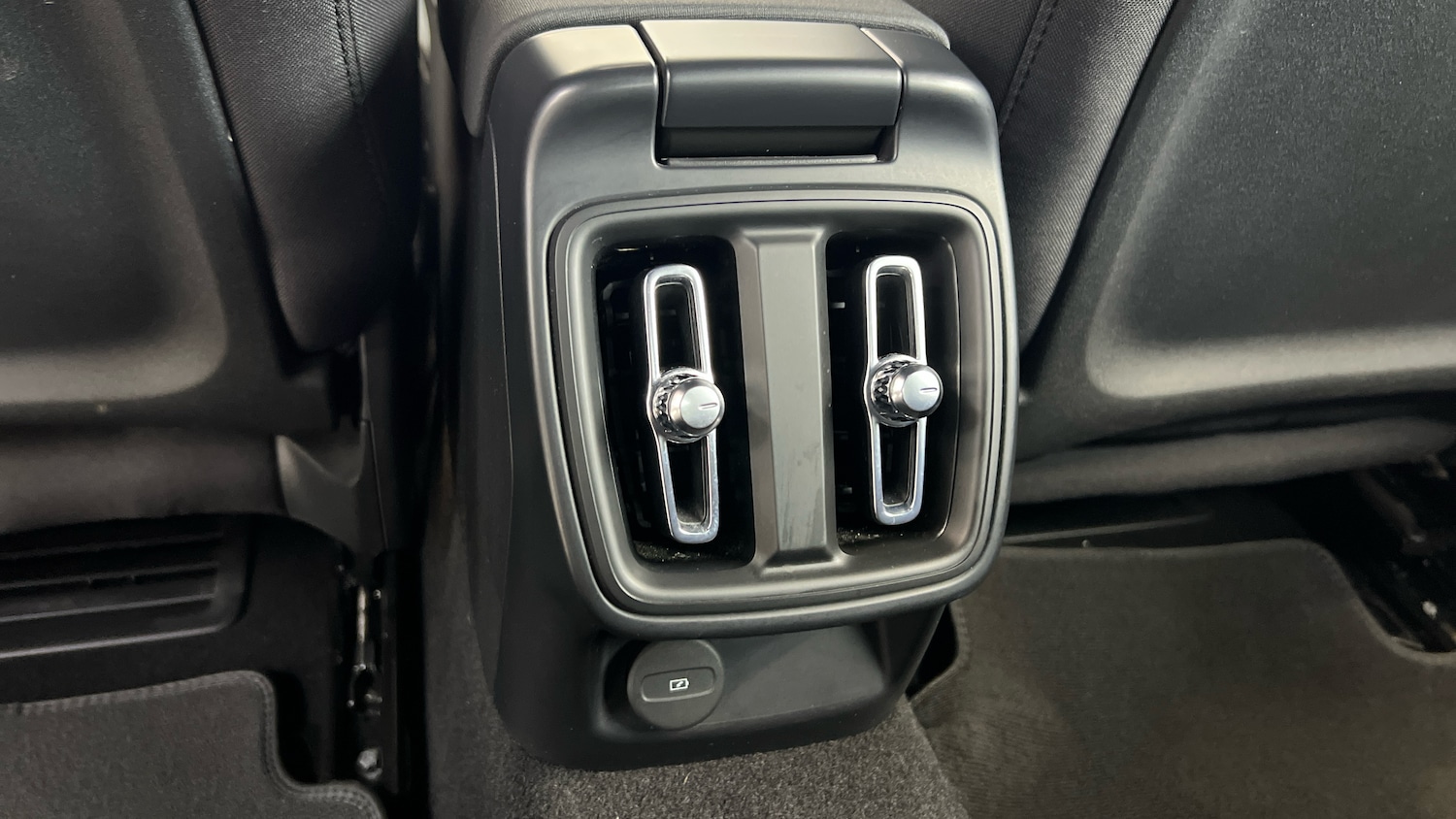 Used Polestar Polestar 2 2024 for sale - 76079024: Photo 20