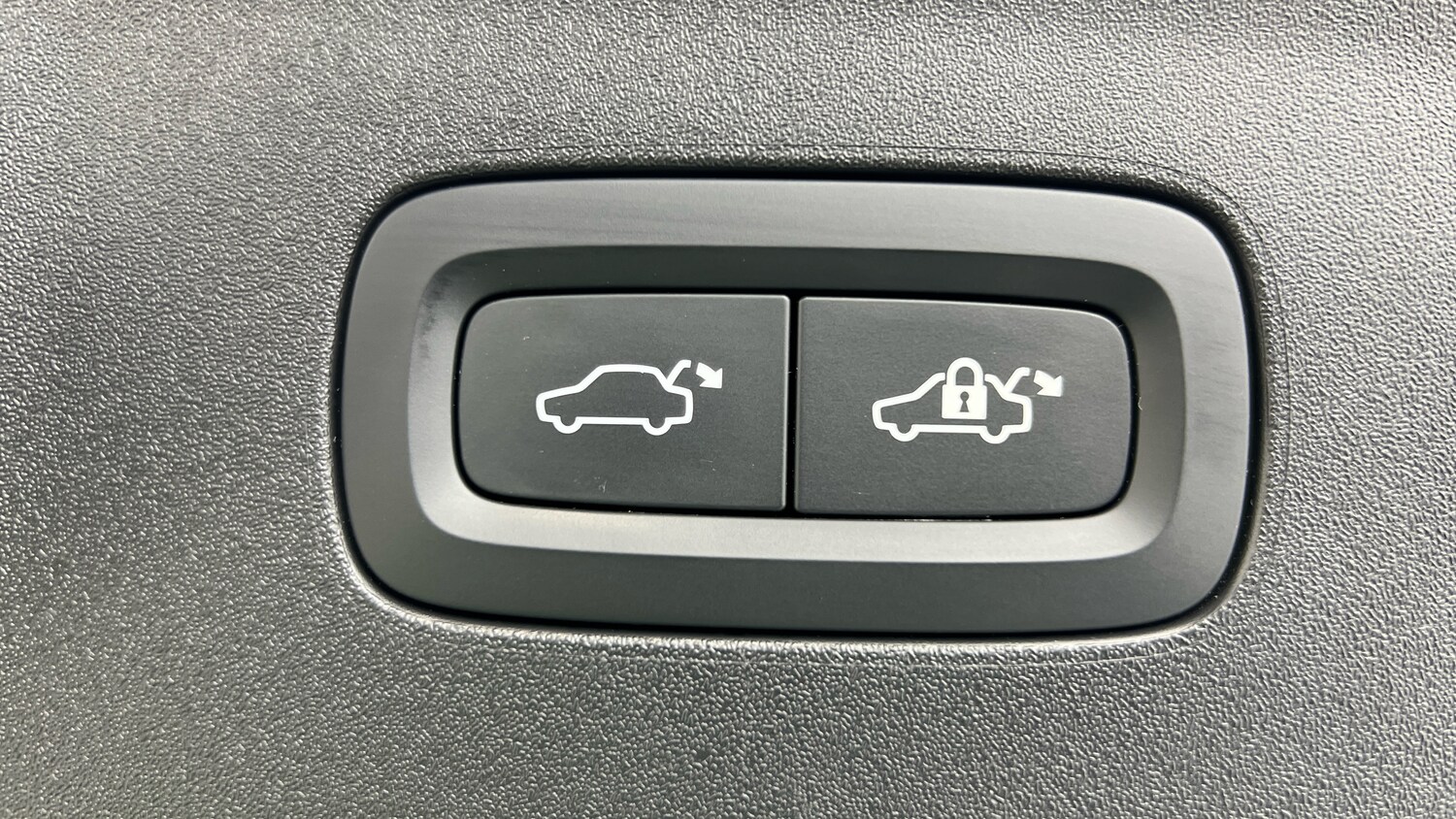 Used Polestar Polestar 2 2024 for sale - 76079024: Photo 30