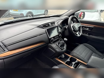 Used Honda CR-V 2019 for sale - 76140186: Photo