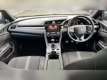 Used Honda Civic 2019 for sale - 77786180: Photo