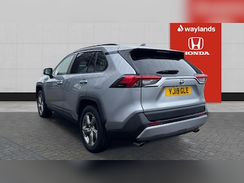 Used Toyota RAV4 2019 for sale - 76984163: Photo
