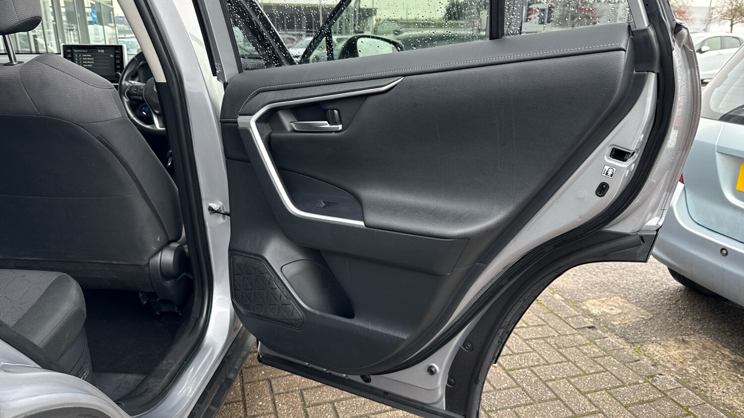 Used Toyota RAV4 2019 for sale - 76984163: Photo 43