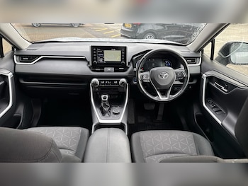 Used Toyota RAV4 2019 for sale - 76984163: Photo