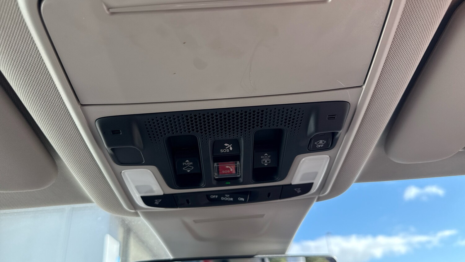 Used Honda CR-V 2024 for sale - 76379546: Photo 45