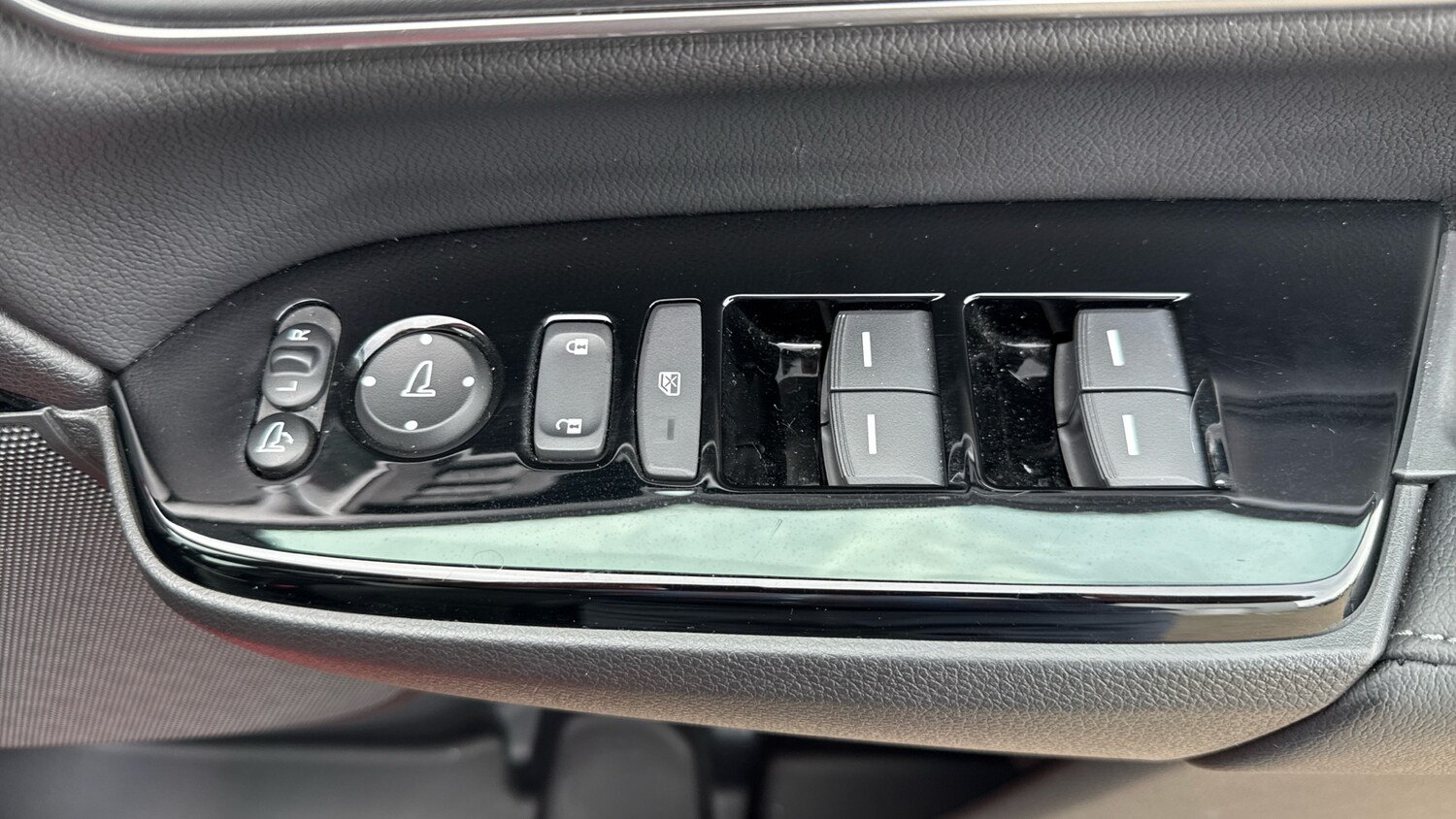 Used Honda CR-V 2023 for sale - 76033966: Photo 26