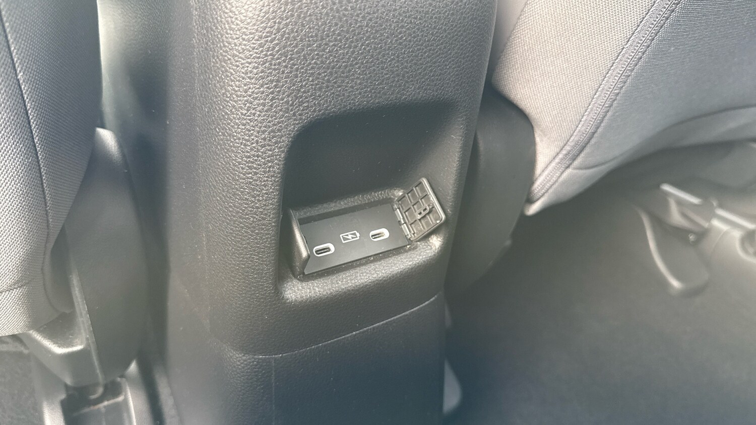 Used Honda Jazz 2023 for sale - 76328309: Photo 18