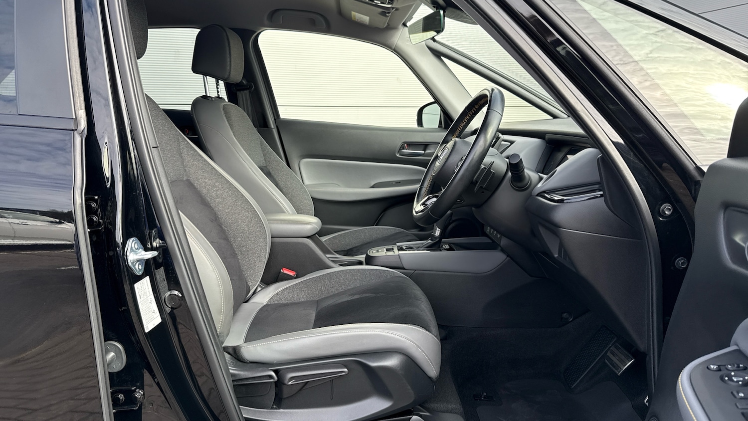 Used Honda Jazz 2023 for sale - 76328309: Photo 19