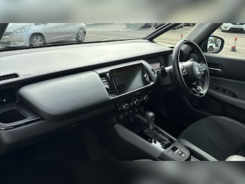 Used Honda Jazz 2023 for sale - 76328309: Photo 2