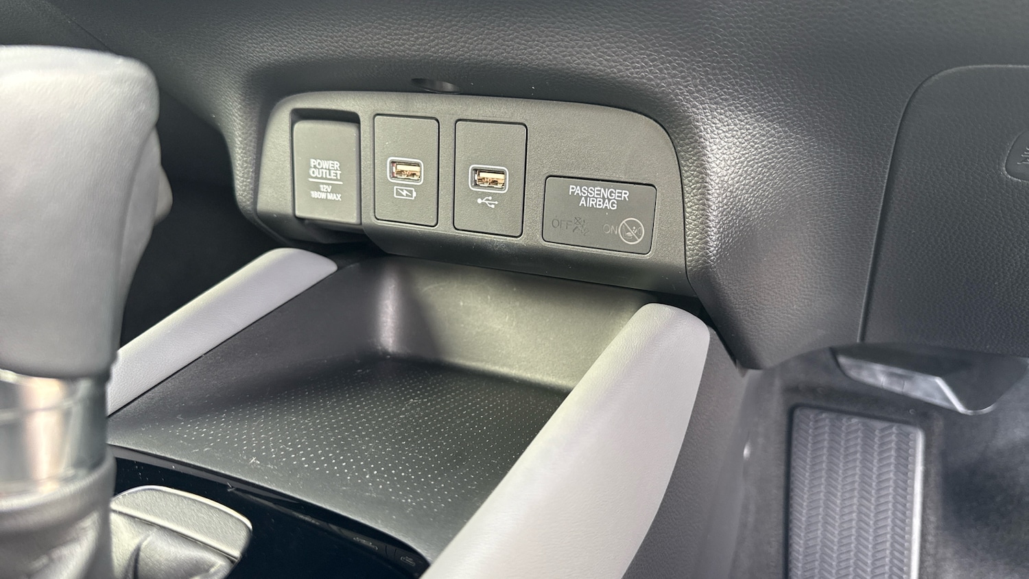 Used Honda Jazz 2023 for sale - 76328309: Photo 38