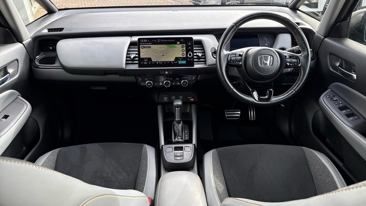 Used Honda Jazz 2023 for sale - 76328309: Photo 4