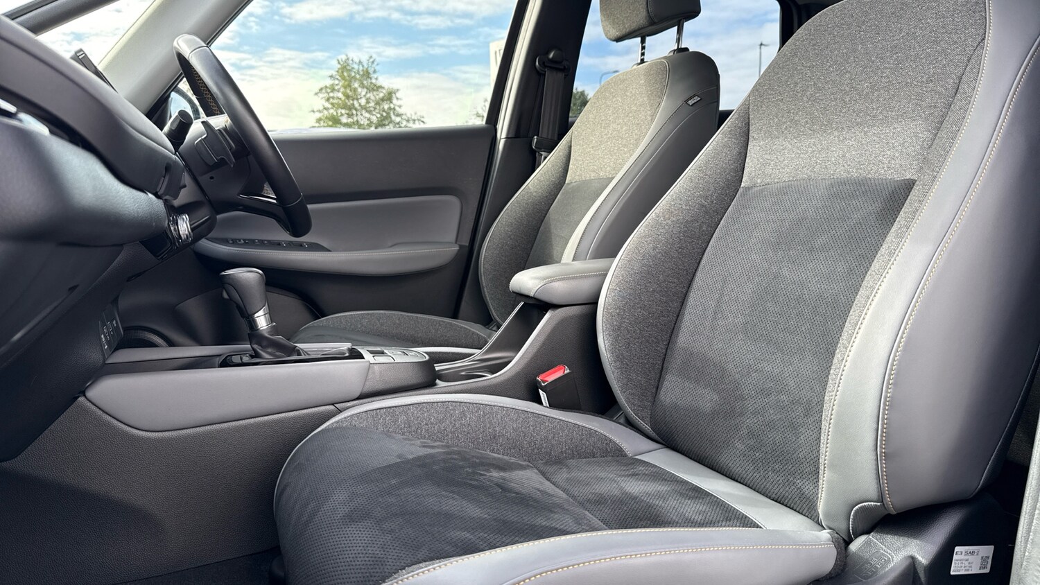 Used Honda Jazz 2023 for sale - 76328309: Photo 62