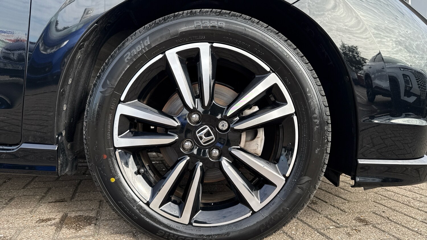 Used Honda Jazz 2023 for sale - 76328309: Photo 9