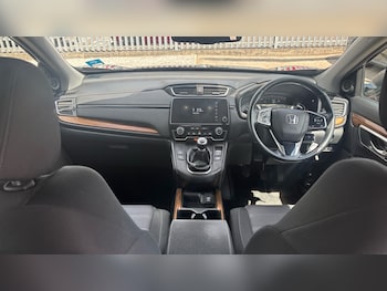 Used Honda CR-V 2018 for sale - 79490283: Photo