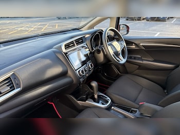 Used Honda Jazz 2019 for sale - 76652507: Photo