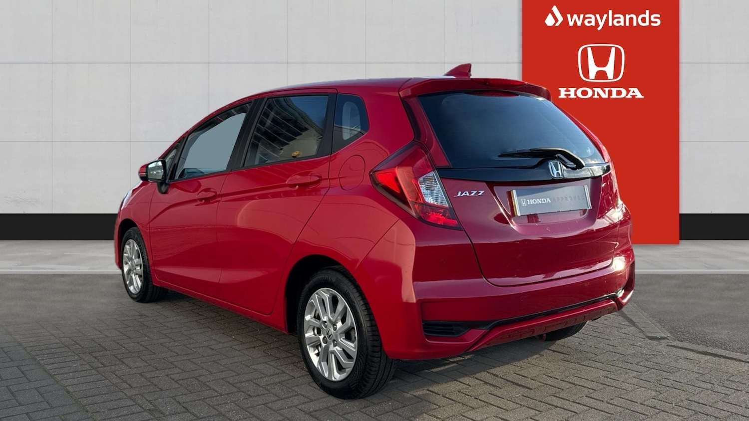 Used Honda Jazz 2019 for sale - 76652507: Photo 3