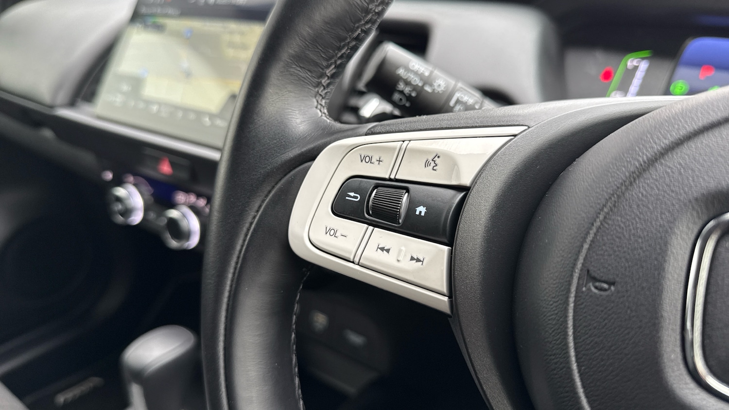 Used Honda Jazz 2023 for sale - 76507697: Photo 18