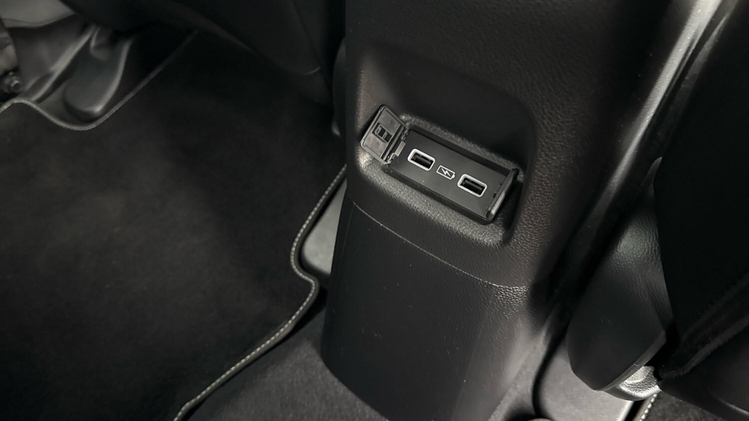 Used Honda Jazz 2023 for sale - 76507697: Photo 39