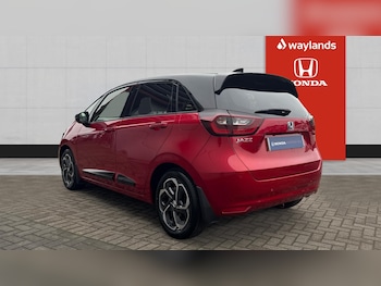 Used Honda Jazz 2023 for sale - 76507697: Photo