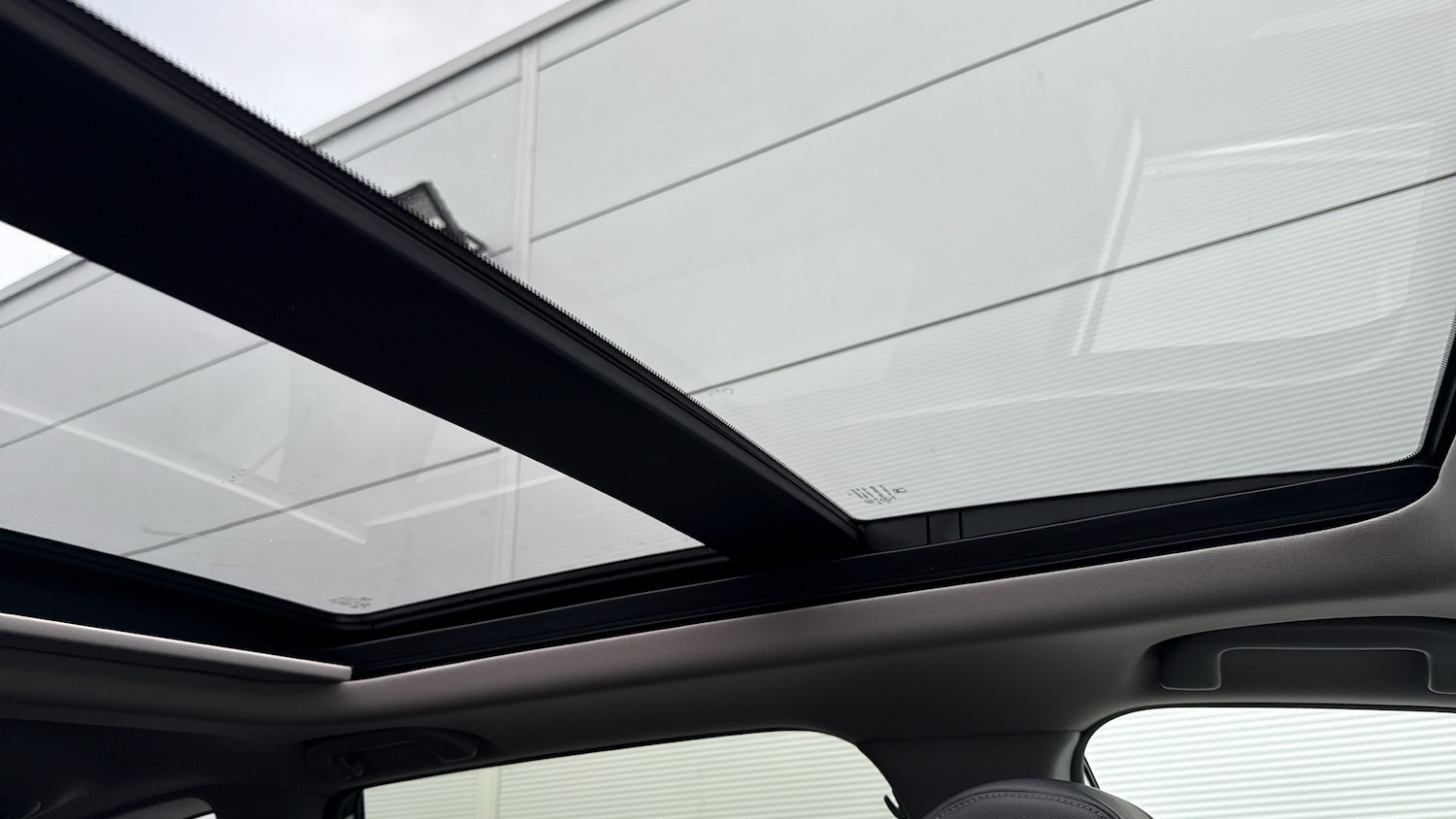 Used Honda CR-V 2020 for sale - 76234079: Photo 28