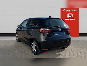 Used Honda Jazz 2021 for sale - 76067157: Photo