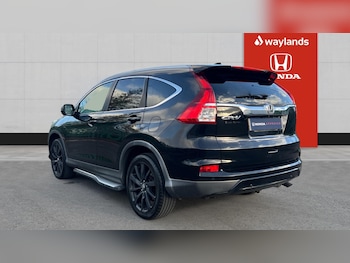 Used Honda CR-V 2017 for sale - 78009054: Photo
