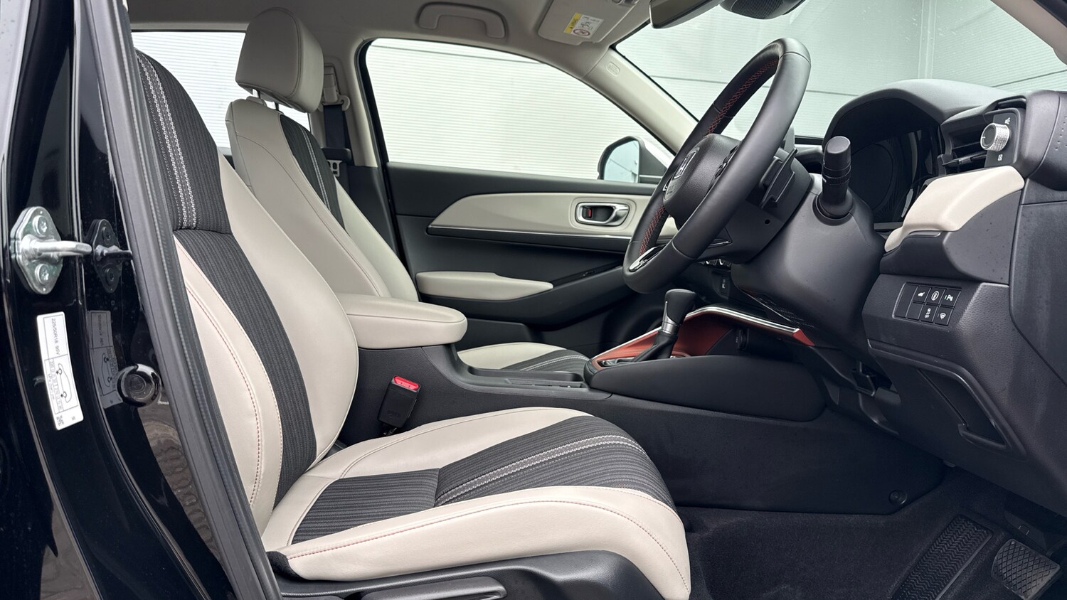 Used Honda HR-V 2025 for sale - 75612756: Photo 37