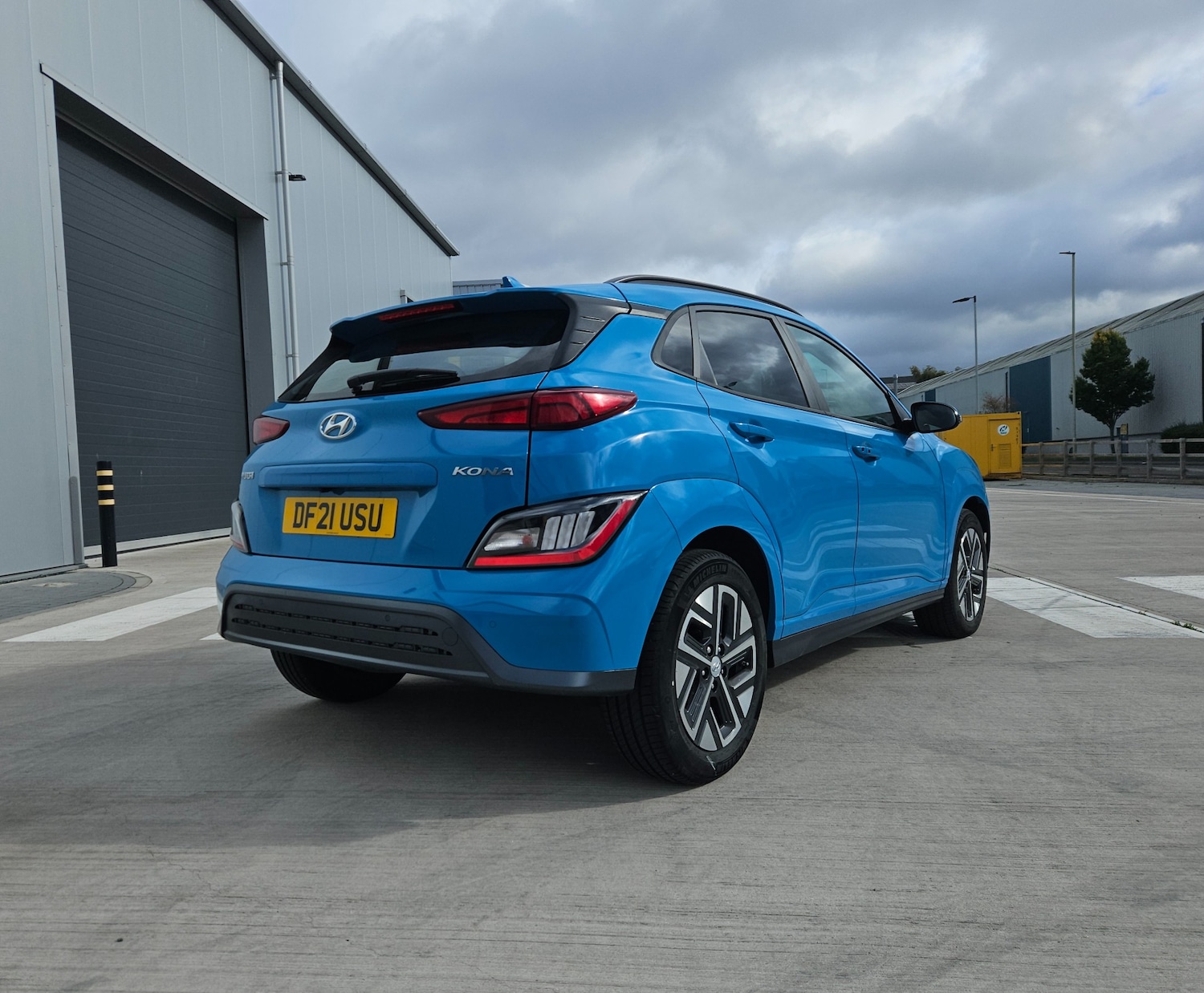 Used Hyundai KONA 2021 for sale - 76161695: Photo 3