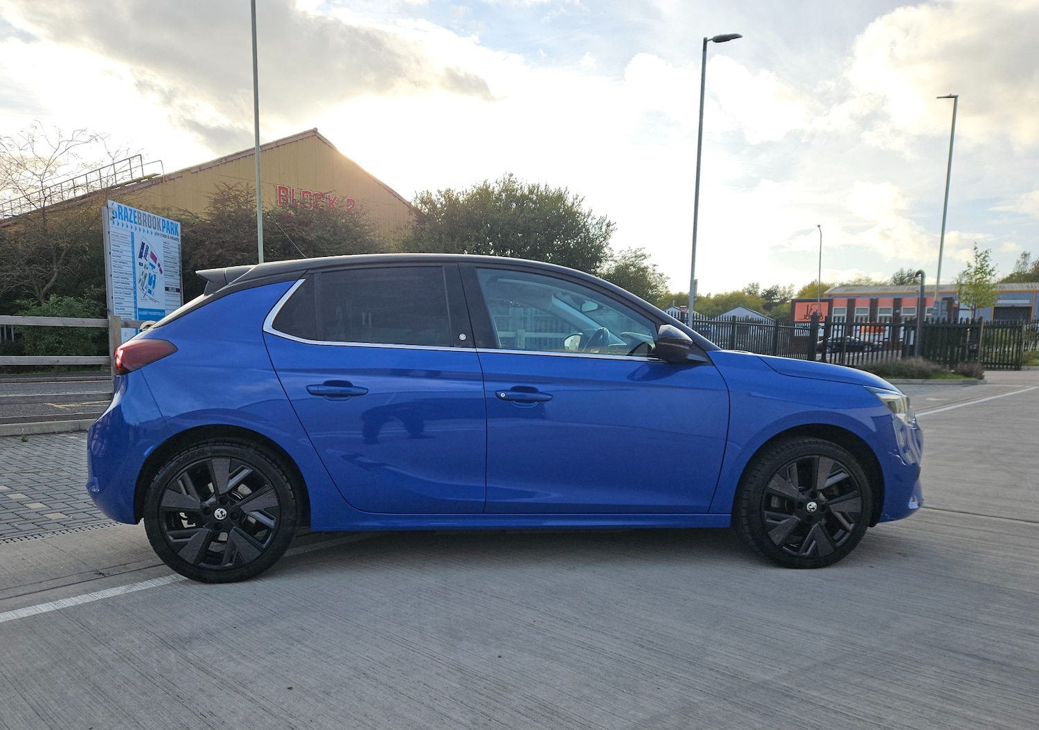 Used Vauxhall Corsa 2020 for sale - 76172600: Photo 2