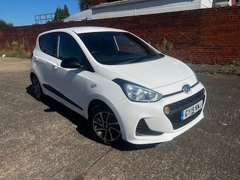 Used Hyundai i10 2019 for sale - 75611885: Photo