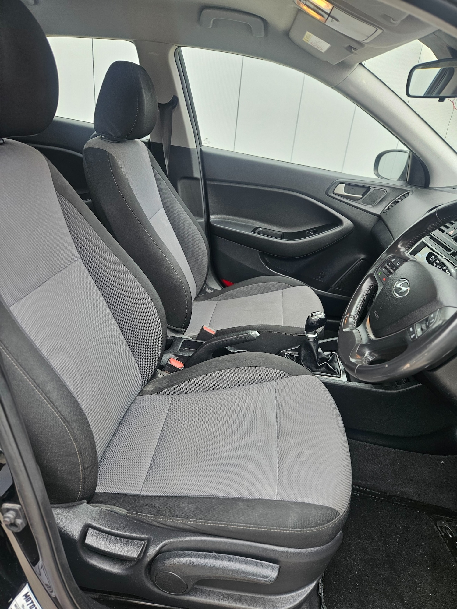 Used Hyundai i20 2017 for sale - 77791209: Photo 10