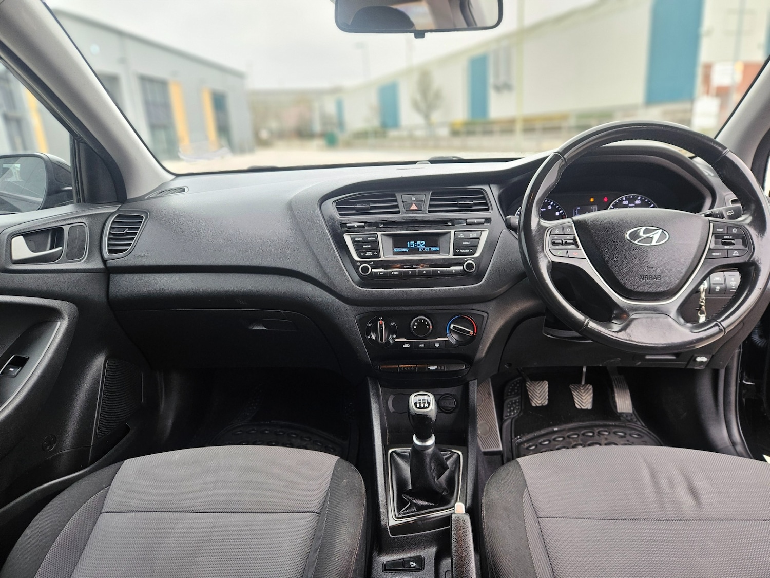 Used Hyundai i20 2017 for sale - 77791209: Photo 12