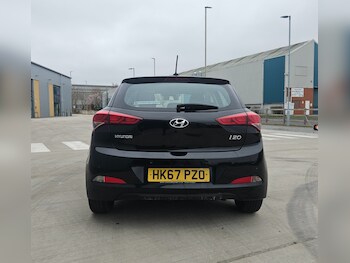 Used Hyundai i20 2017 for sale - 77791209: Photo
